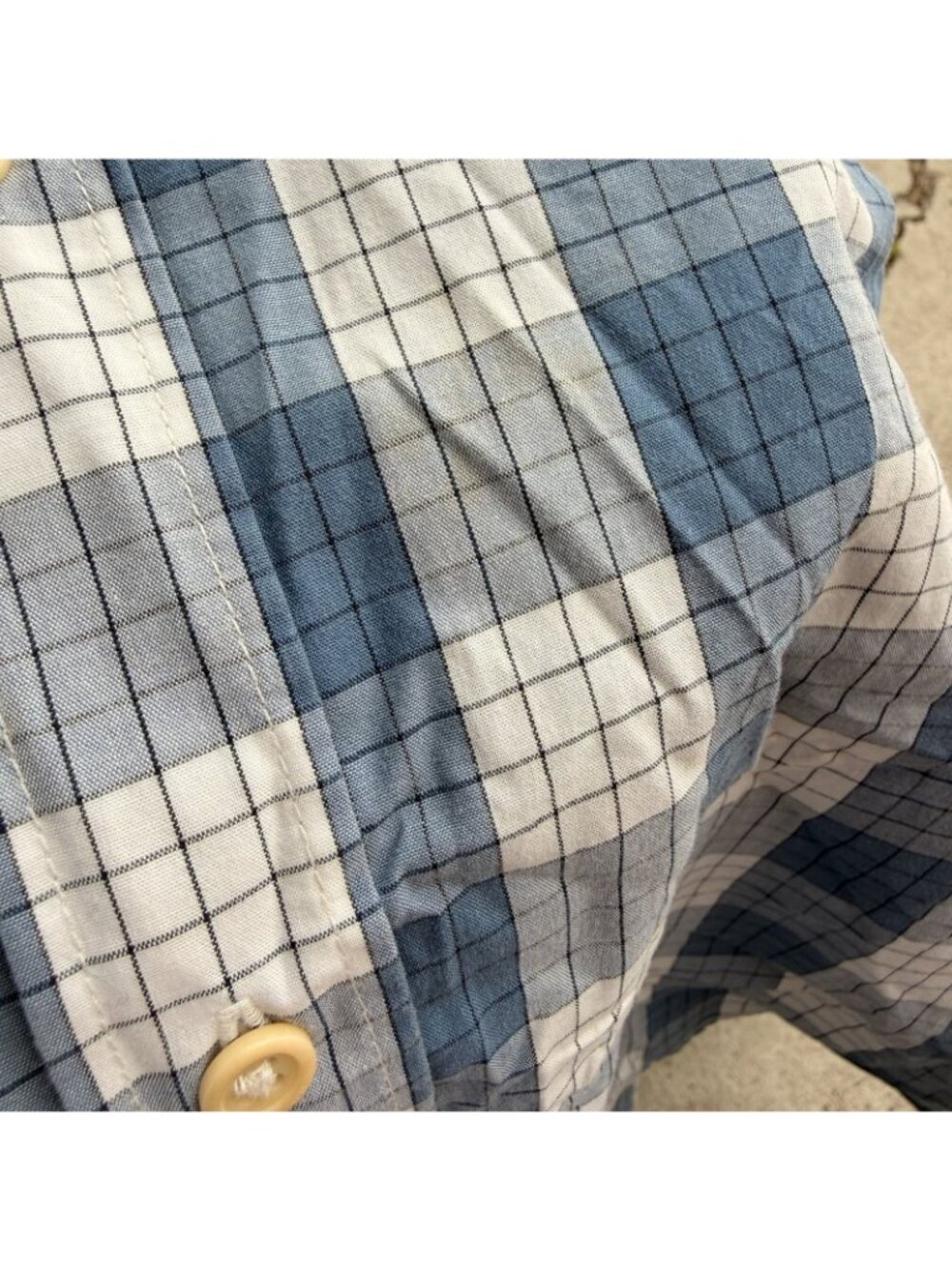 Outerknown Short Sleeve Button Up Camp Shirt Mens Size Large Plaid Blue - Picture 9 of 10